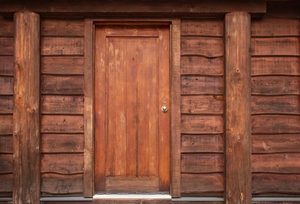Cost of Log Cabin Siding Installation in Elk Grove