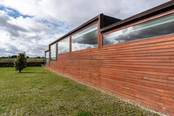 Cost of Wood Cladding Service in Elk Grove