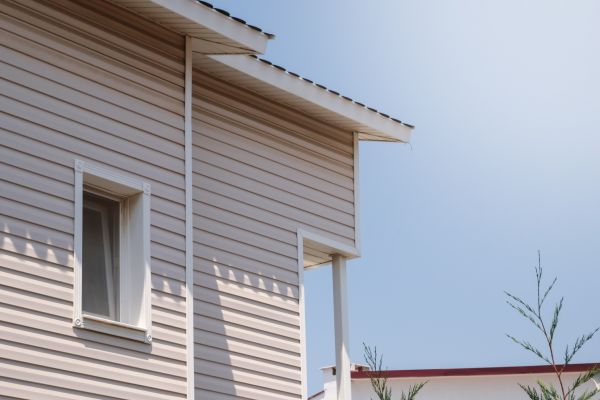 Cost of Vinyl Siding Repair in Elk Grove